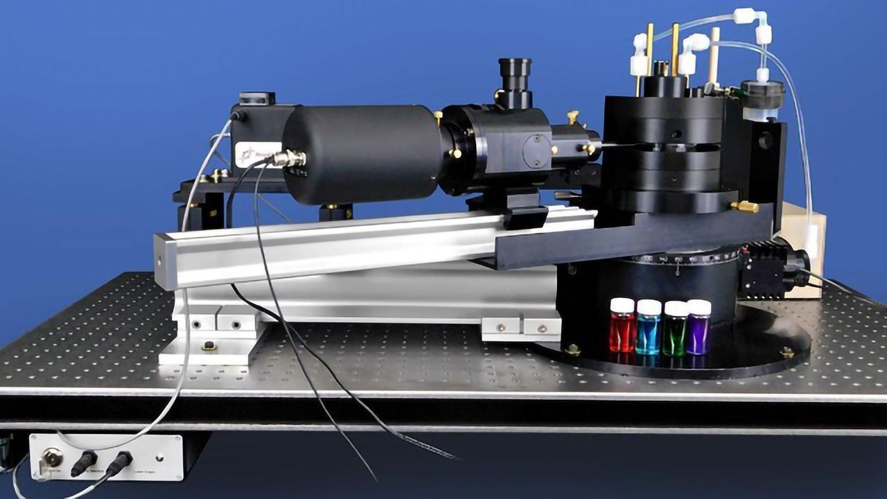 Light Scattering Goniometer Reveals Why Molybdenum Solutions Are Blue