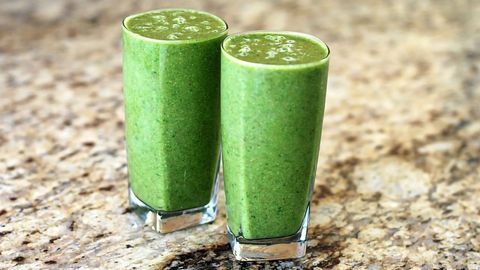 Benefits Shown for Liquid Meal Replacements Over Calorie Restricted Diet