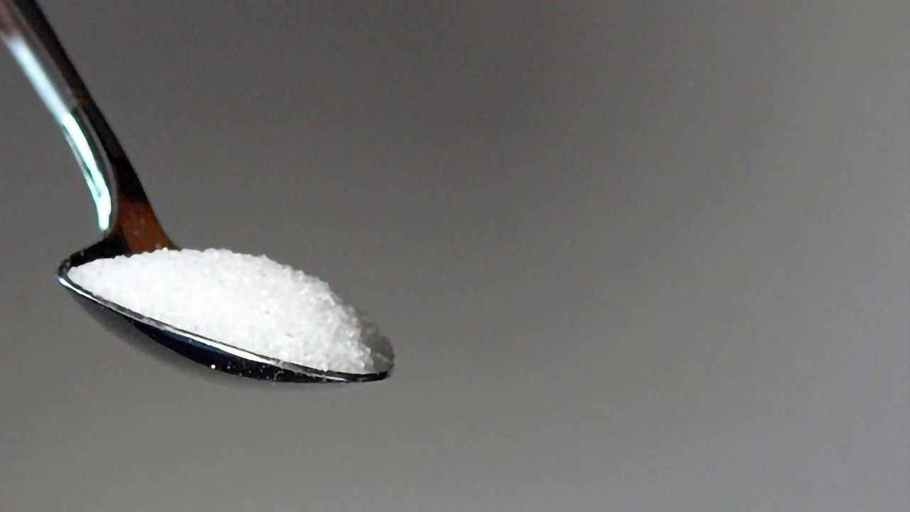 Heating Sweetener May Produce Harmful Compounds