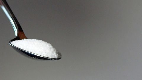 Heating Sweetener May Produce Harmful Compounds
