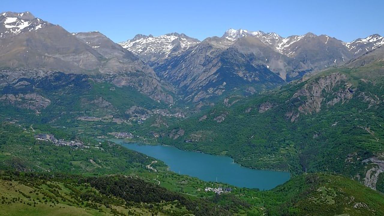 Wind Blows Microplastics Into Remote Mountain Regions