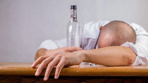 Could Oxytocin Help Treat Alcohol Use Disorder?