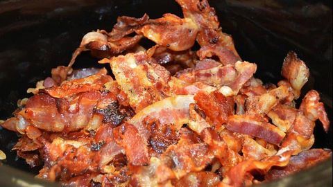 Increased Risk of Bowel Cancer for Red and Processed Meat Eaters