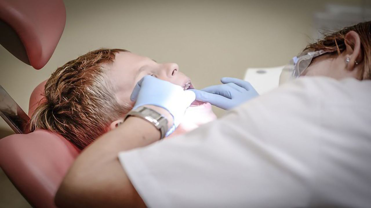 Genetics Won’t Influence Your Dental Health – But Your Mother’s Diet May