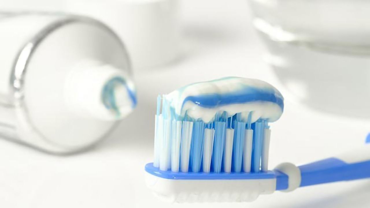 Postpone Alzheimer’s by Brushing Your Teeth