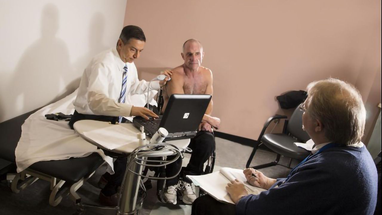 Adipose Tissue Injection Relieves Spinal Cord Injury Patient's Chronic Shoulder Pain