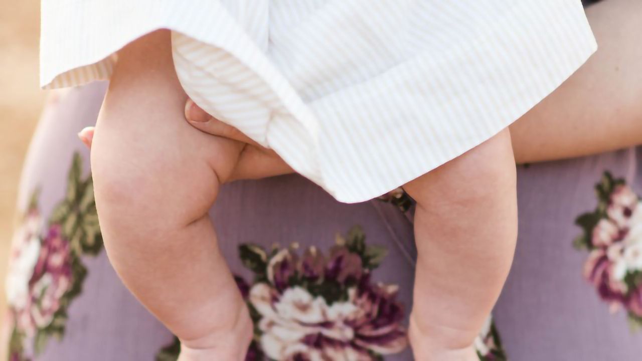 Why Are Two Out of Three Babies Cradled on the Left?