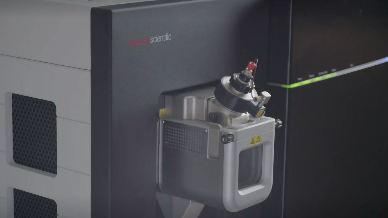 Thermo Scientific Orbitrap Eclipse Tribrid mass spectrometer