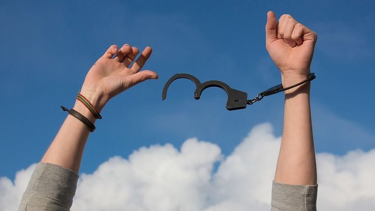 Probation Service Supported by Fingerprint-based Drug Testing