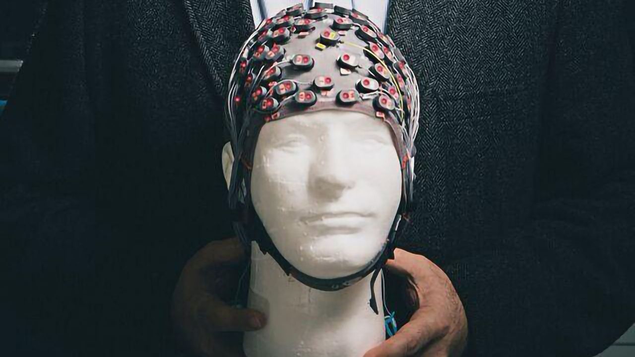 "Smart" Brain Stimulators Could Treat Parkinson's Symptoms