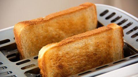 Skipping Breakfast May Store Up Problems