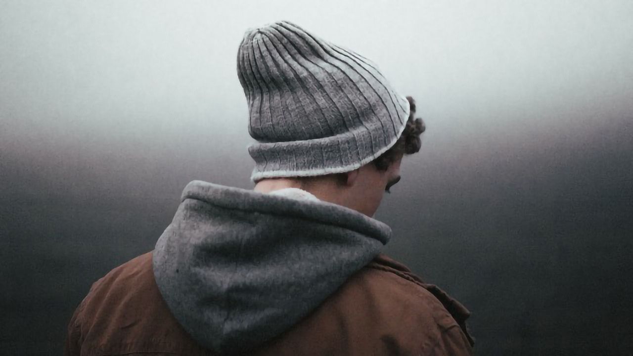 Thyroid Study Explores Link Between Physical Illness and Mood Disorder