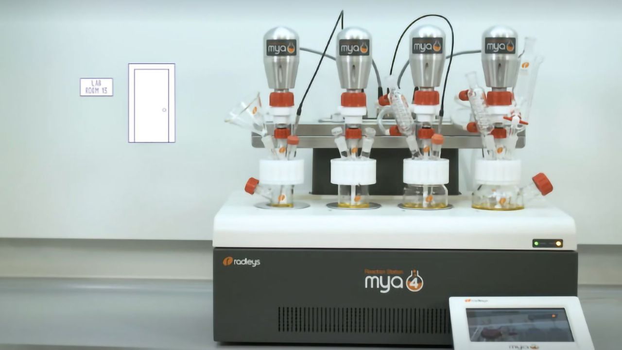 Mya 4 Reaction Station from Radleys - Safe, unattended chemistry round the clock (quick demonstration)