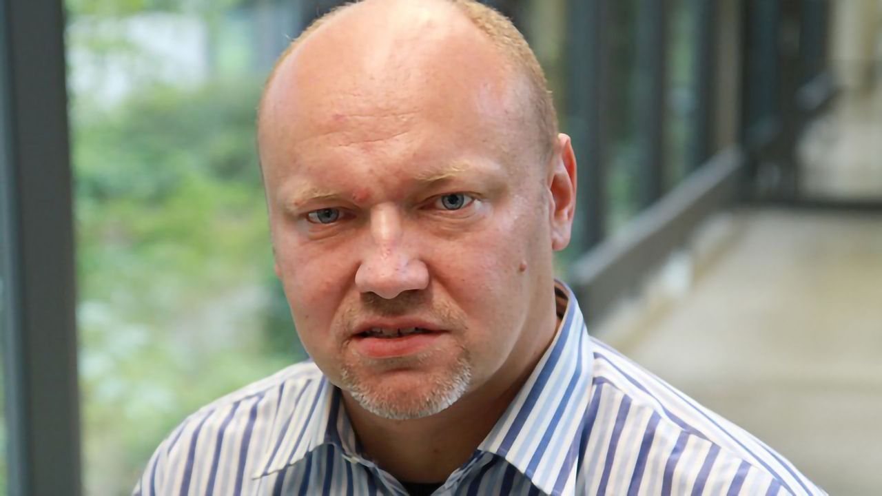 Clinical Proteomics and Computational Biochemistry With Professor Jürgen Cox