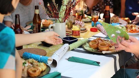 Here's Why We Eat More in Good Company