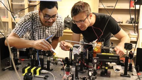 Light Detection Across Broad Range Improved With Spin