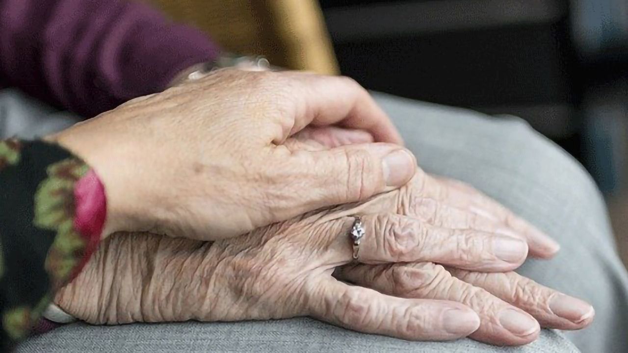 Regular Use of Prescription Meds for Pain and Sleep Increases Frailty Risk by 95%