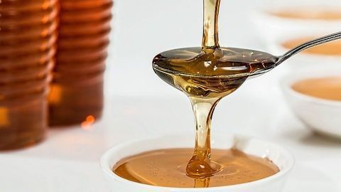 Honey "Sandwich" Could Help Fight Infection