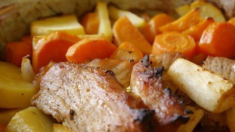 Early Man Liked Roasted Veggies Too According to 170,000-year-old Cave Dirt