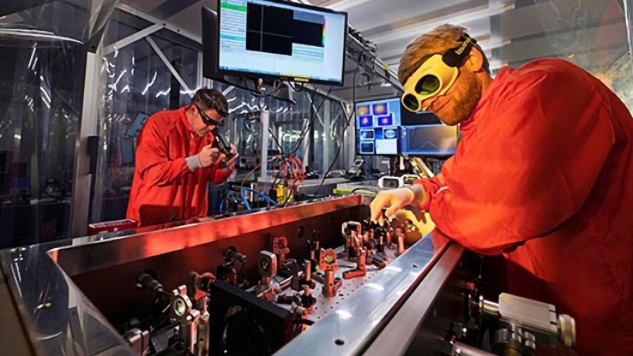 Sensitive Spectroscopy Decodes Biological "Soup"