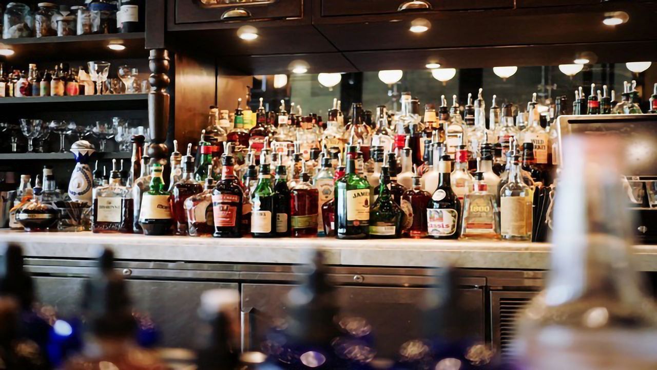 Study of Over 170,000 Individuals Identifies Genes Associated With High Alcohol Consumption