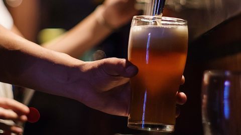 Taking a Scientific Look at the "Beer Goggles" Effect