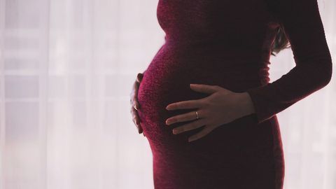 First Baby Born to Cancer Patient From Eggs Matured in the Lab and Frozen