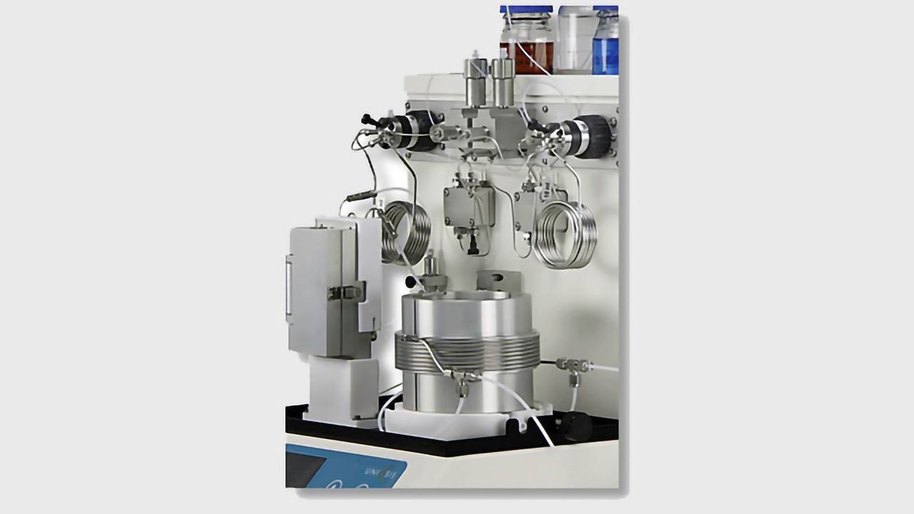 FlowSyn Maxi™ Flow Reactor for KG Scale Production