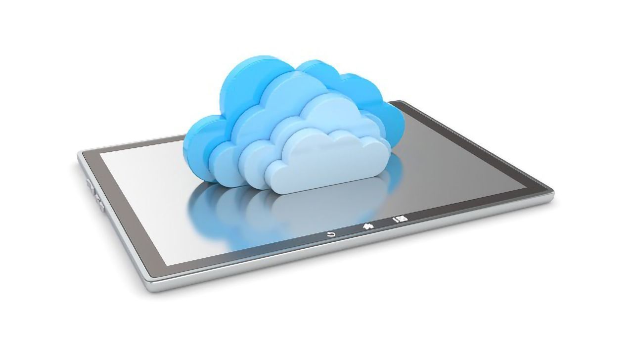 From Paper to Digital – the Benefits of Cloud and SaaS Platforms for Lab Productivity