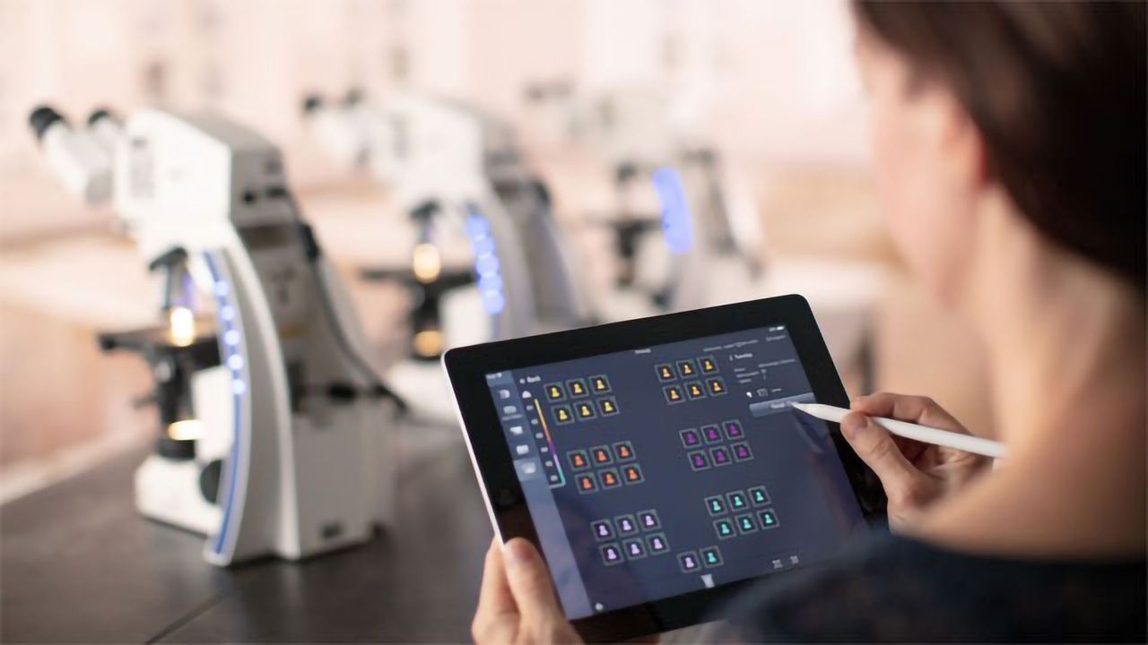 ZEISS Labscope Teacher: Managing Digital Classrooms Efficiently