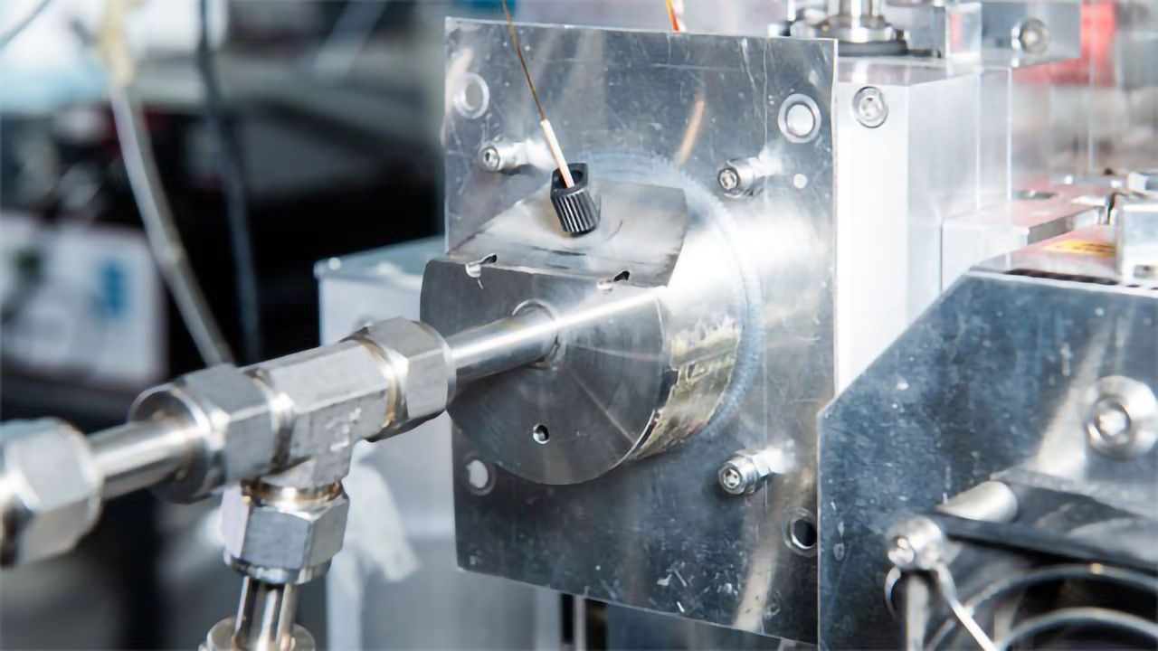 Proof That Chemical Reactions Continue in Particulate Pollution