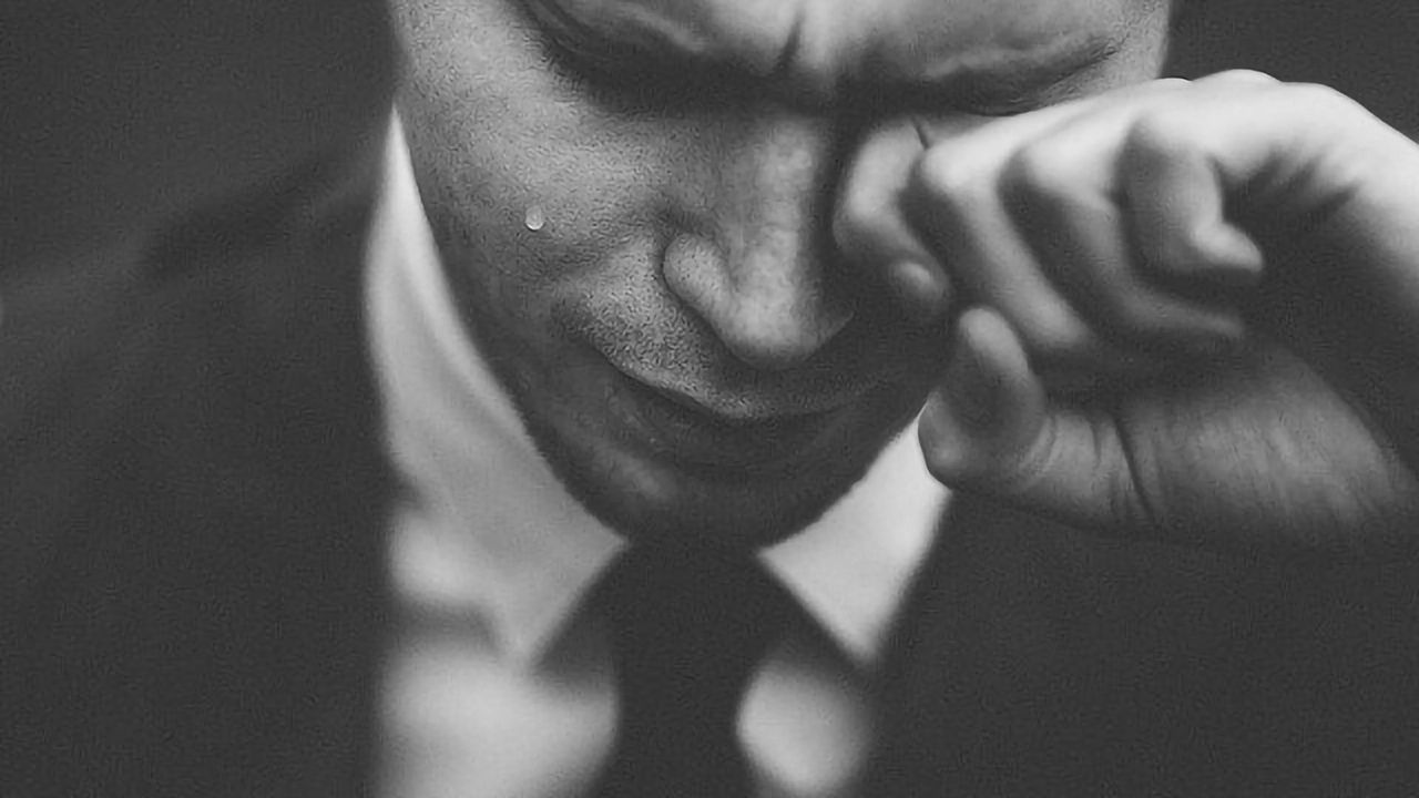 Tears Low Risk for Coronavirus Spread