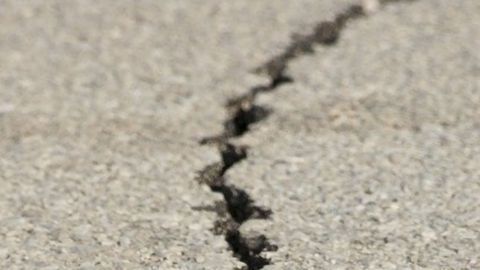 Conditions Leading to "Slow Motion" Earthquakes Identified