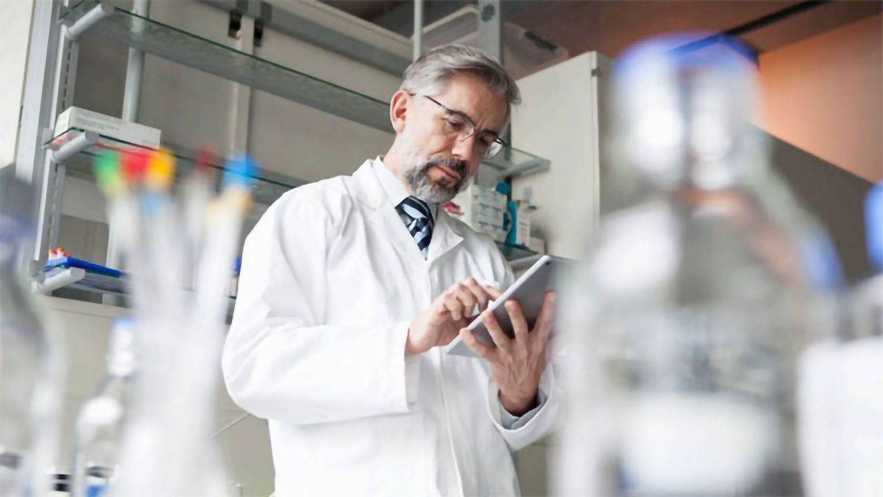 A Digital Revolution in the Pharmaceutical Industry