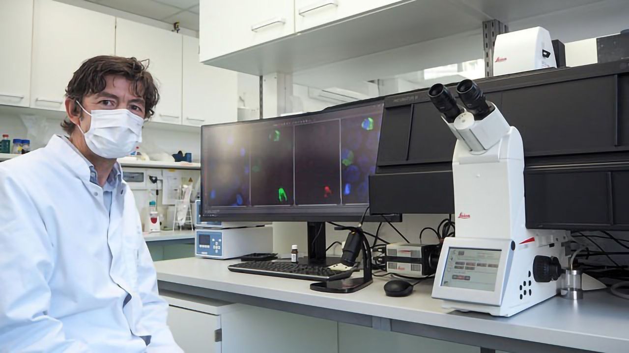 Leica Microsystems Donate Advanced Microscopy System to Progress COVID-19 Research