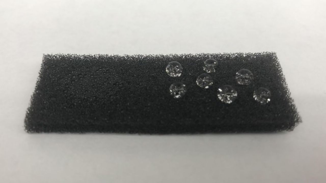 Smart Sponge Could Soak Up Oil Spills