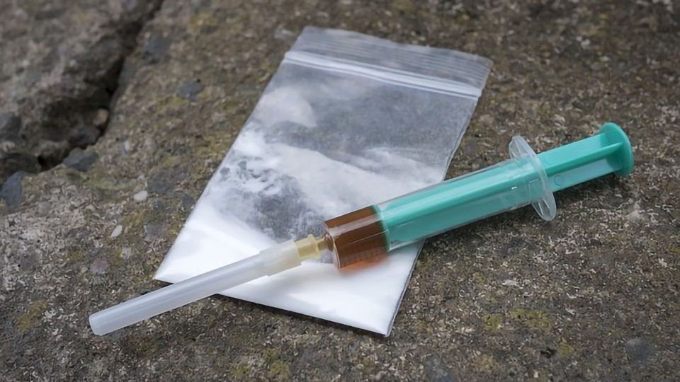 Detect the Undetectable With Mass Spectrometry. Jump-Start Your Novel Psychoactive Substance Analysis content piece image