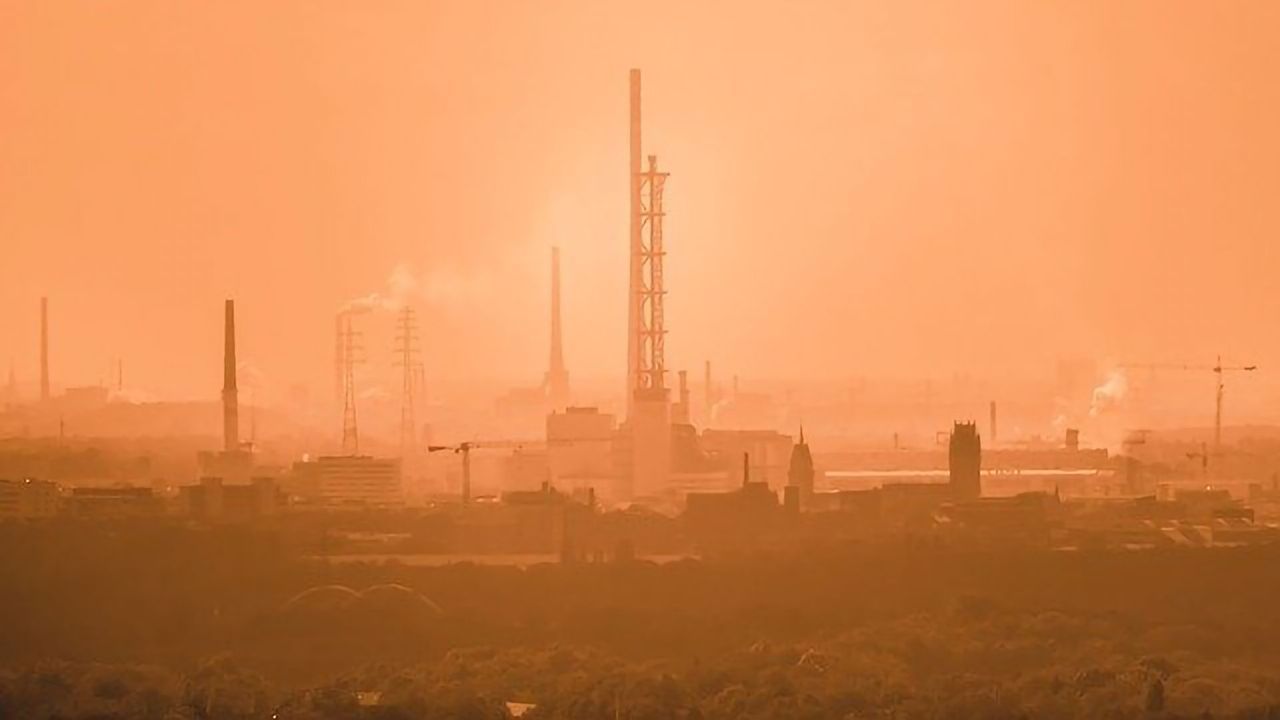 Polluting Ozone Removed With Efficient Metal Oxide Catalyst