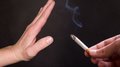 Smokers That are Good at Math are More Likely to Want to Quit, New Findings Suggests