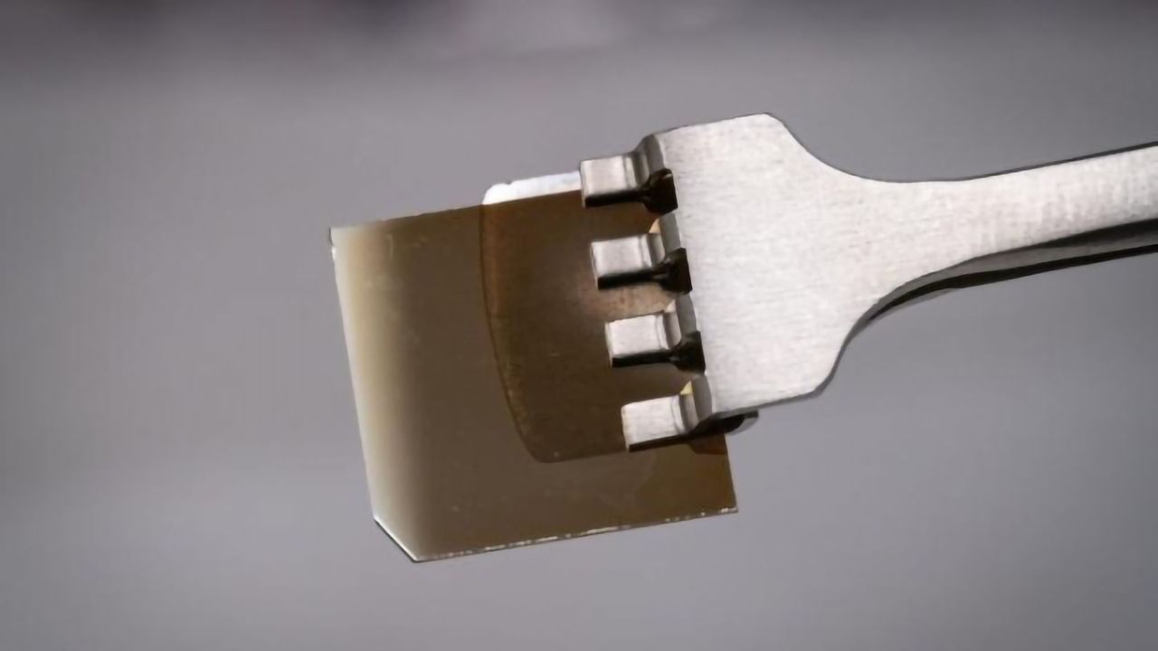 Chemistry Paves the Way for Better Materials in Electronics