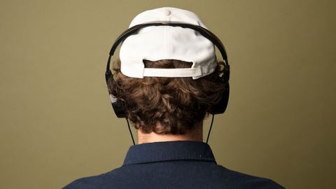 Tests of Hearing Could Reveal HIV's Effects on the Brain