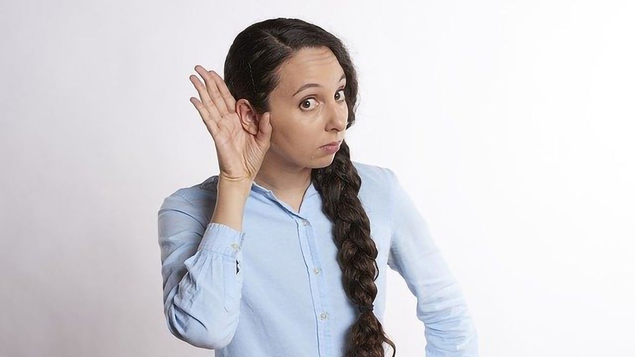 Humans, Like Cats and Dogs, Perk Up Their Ears When They Hear an Interesting Sound
