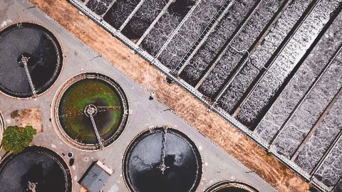 Real-Time Wastewater Monitoring Enables Rapid COVID-19 Outbreak Detection
