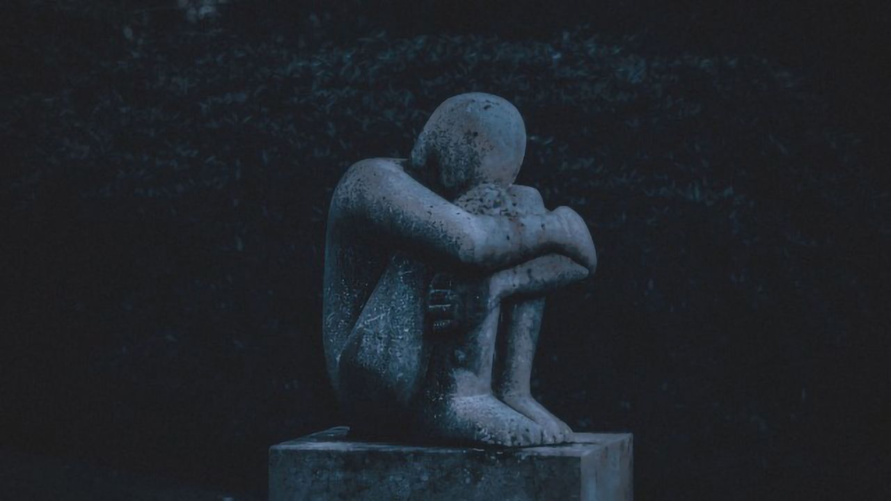 How Can We Help Grieving Relatives Earlier?