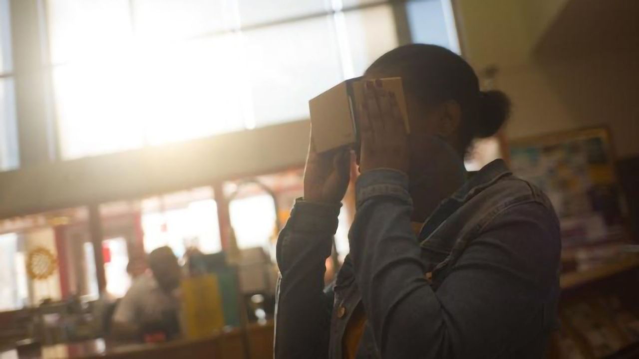 Virtual Reality Helps Train Members of the Public on How To Prevent Opioid Overdoses