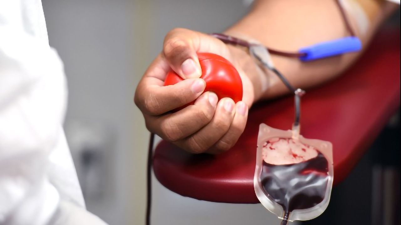 Lab-on-a-Chip Offers Faster Means of Identifying Best COVID-19 Plasma Donors