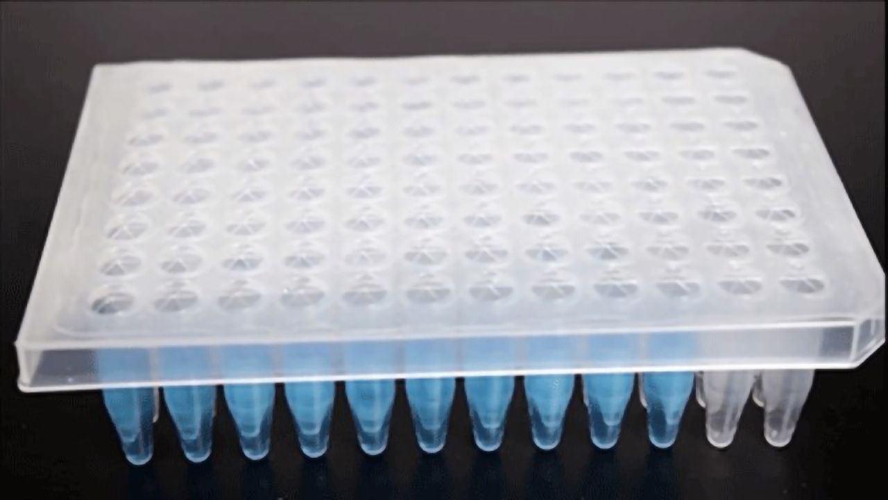 Comparison of Seals and Silicone Mats for Maintaining Integrity of Drug Samples