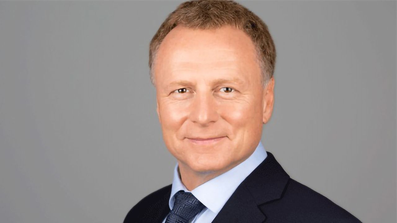 Adaptate Biotherapeutics Appoints Stewart Kay as Chief Business Officer