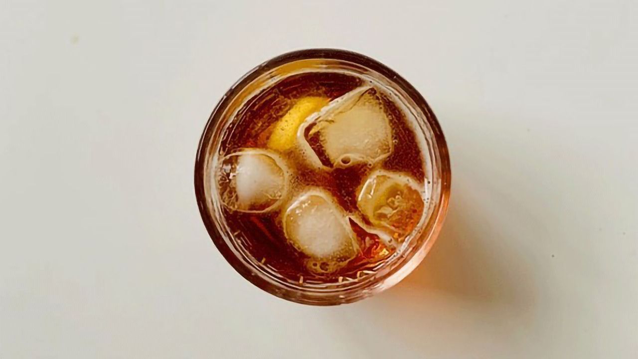 Drinks Containing Sweetener May Be No Better Than Sugary Drinks for Heart Health