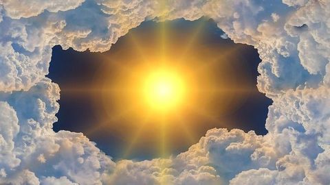 Whatever Happened to the Ozone Hole? A Story of A/C, Atoms and CFCs